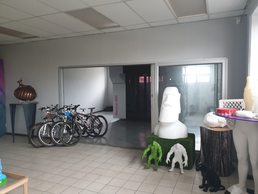 To Let Commercial Property for Rent in Salt River Western Cape